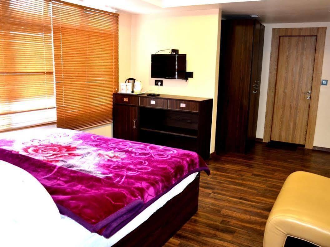 Jewel Of The East Hotel Gangtok Exterior photo